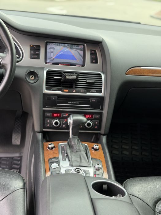 Audi Q7  3.0 tdi PRESTIGE PLUS  Власник !