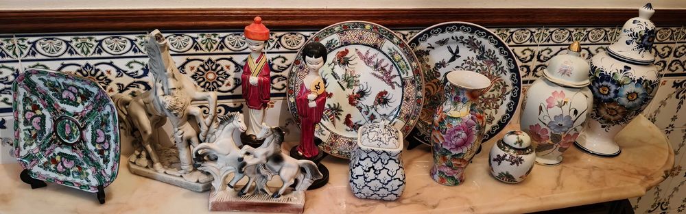 Móvel antigo em bom estado