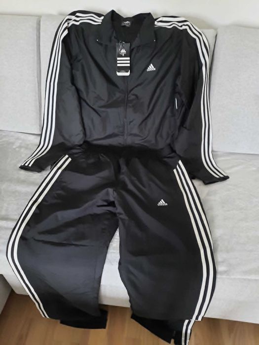 Oryginalny dres Firmy Adidas