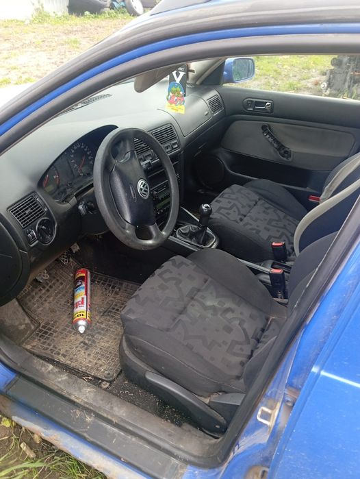 Golf 4 Bora czesci 1.9tdi 1.8 ben różne kolory