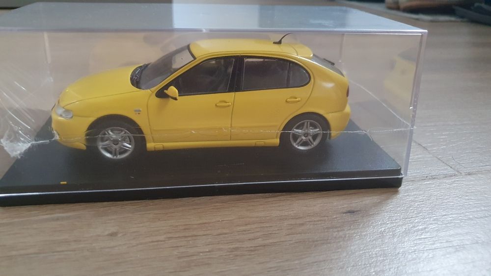 Seat Leon Cupra model zabawka  w skali 1:24