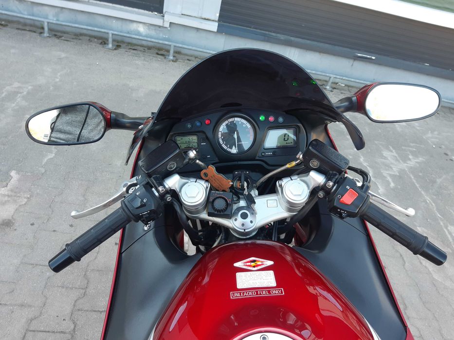 Honda cbr 1100xx bezwypadkowy oryginał