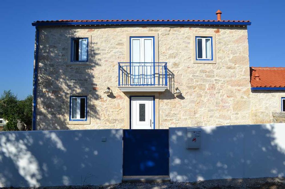 Renovated Stone House (T3 Moradia) close to Ansião