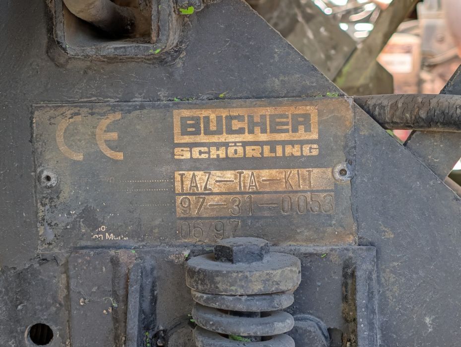 Zamiatarka, zabudowa Bucher