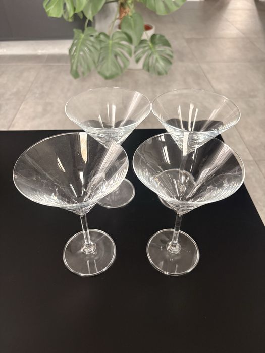 Kieliszki na drinki martini