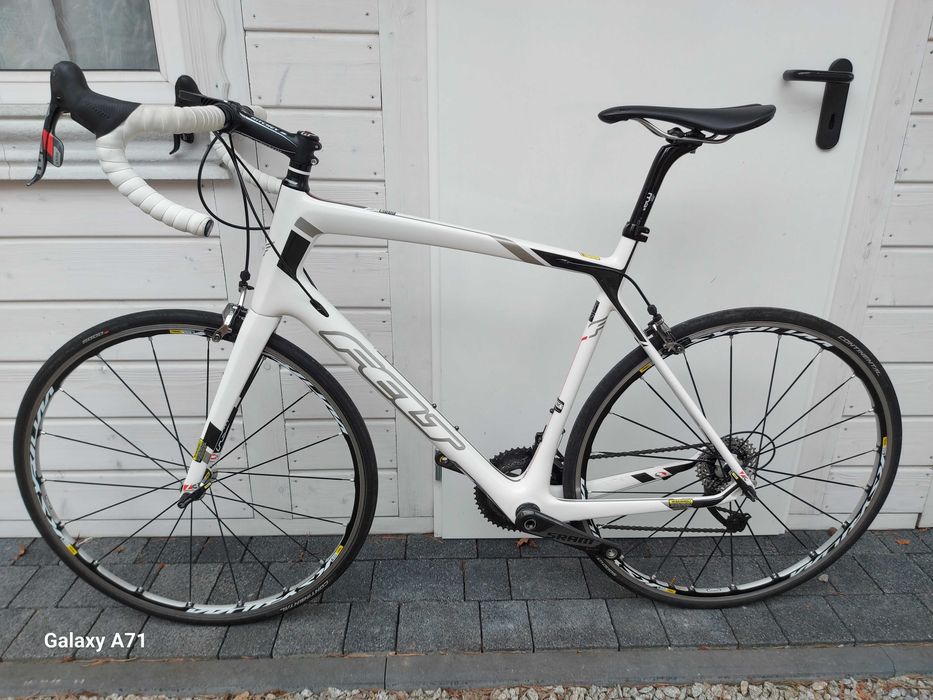 Rower szosowy FELT 23 RED-SRAM RED,2x11,CARBON,waga 7,50 kg-igła