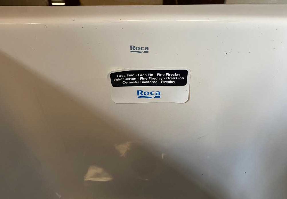 Tanque em porcelana Henares Roca