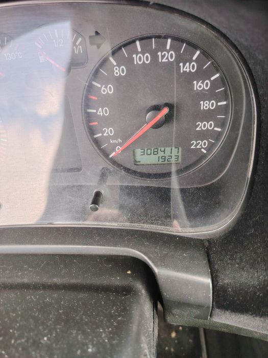 VW Golf 4 comercial TDI 110cv