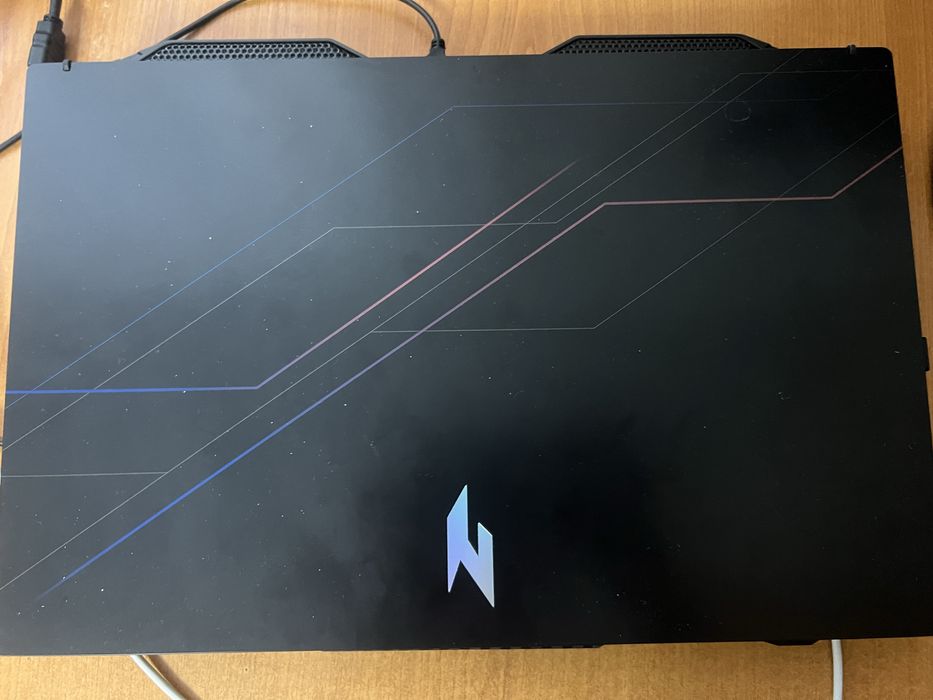 Продам ноутбок Acer Nitro V