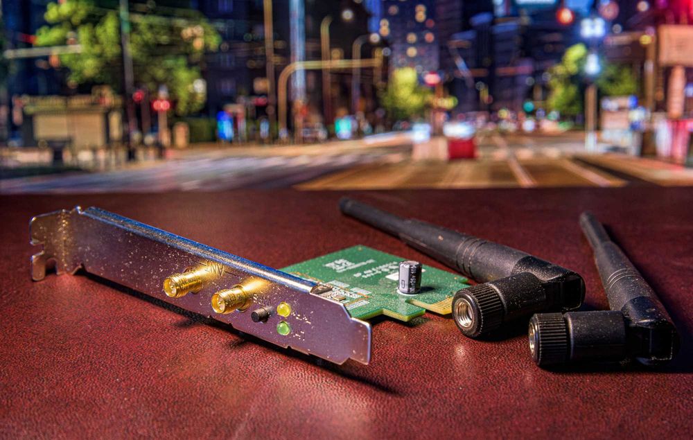 Niskoprofilowa karta sieciowa Edimax EW-7612PIn