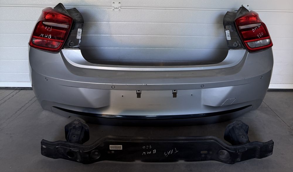 Bmw F20 Parachoques/Reforço/Farolins