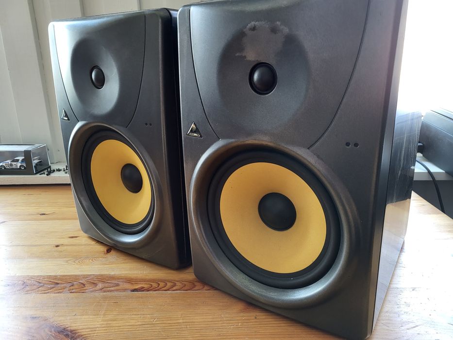 Kolumny Aktywne Monitory Behringer Truth B1031A 20cm Bass DJ Studio Wawa-Lublin