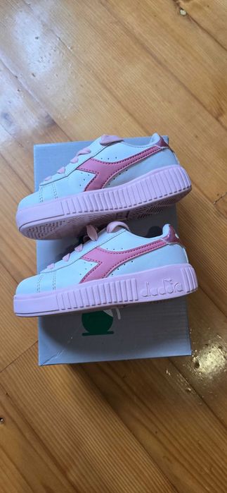Дитячі кросівки diadora 28 р