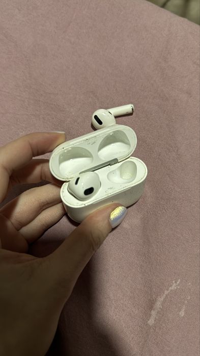 Продам apple air pods