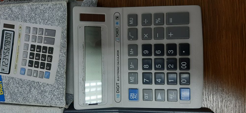 Калькуляторы кнопочные