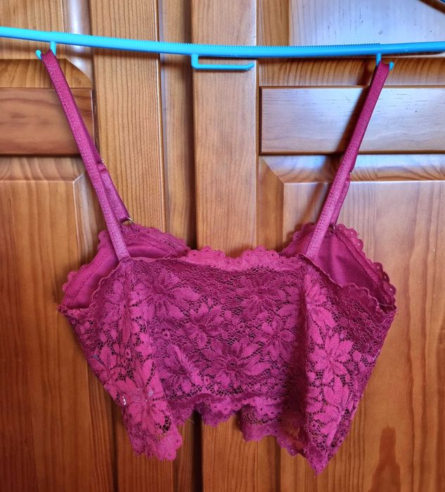 Top curto/ soutien bordeaux rendado, tamanho XS