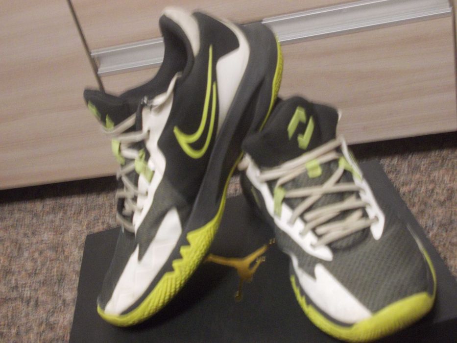 Buty chłopięce Nike PRECISION
