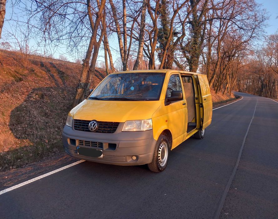 VW_Transporter_T5_2x Drzwi Przesówne_1.9 TD_Bez Korozji_3 Osób_OKAZJA