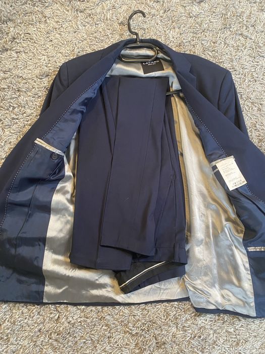 Garnitur Lavard w znakomitym stanie . Granatowy