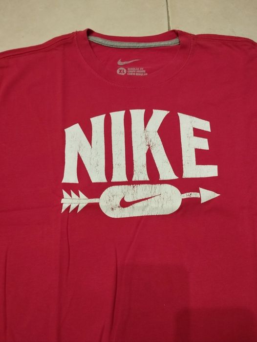T-shirt vermelha Nike - XL