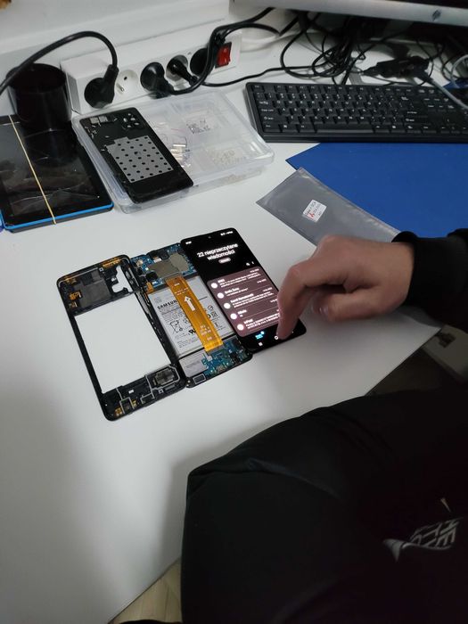 Serwis elektroniki GSM, laptopy, Apple, Xiaomi, Samsung itp