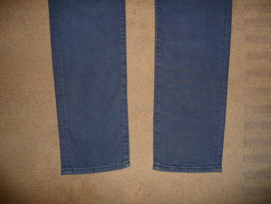 Spodnie dżinsy HUGO BOSS W36/L34=48/112cm jeansy Delaware