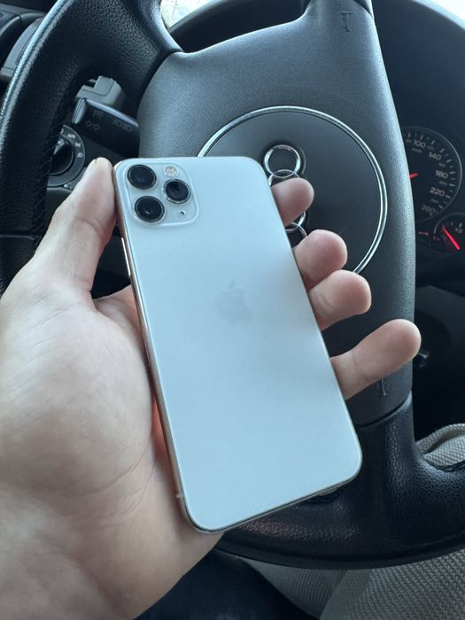 Iphone 11 pro 256 Newerlok