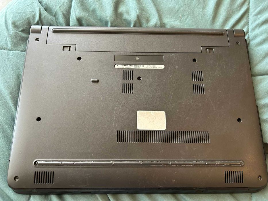 Dell Latitude 3340 Tátil 14 polegadas- SSD Novo Pronto a utilizar