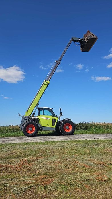 claas scorpion 1033 liebherr 10m 3.3t 2018r 6000mth