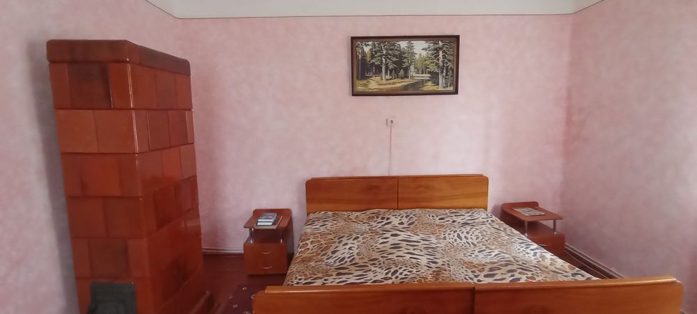 Ціну знижено! Продаж будинку з ділянкою на курорту Поляна