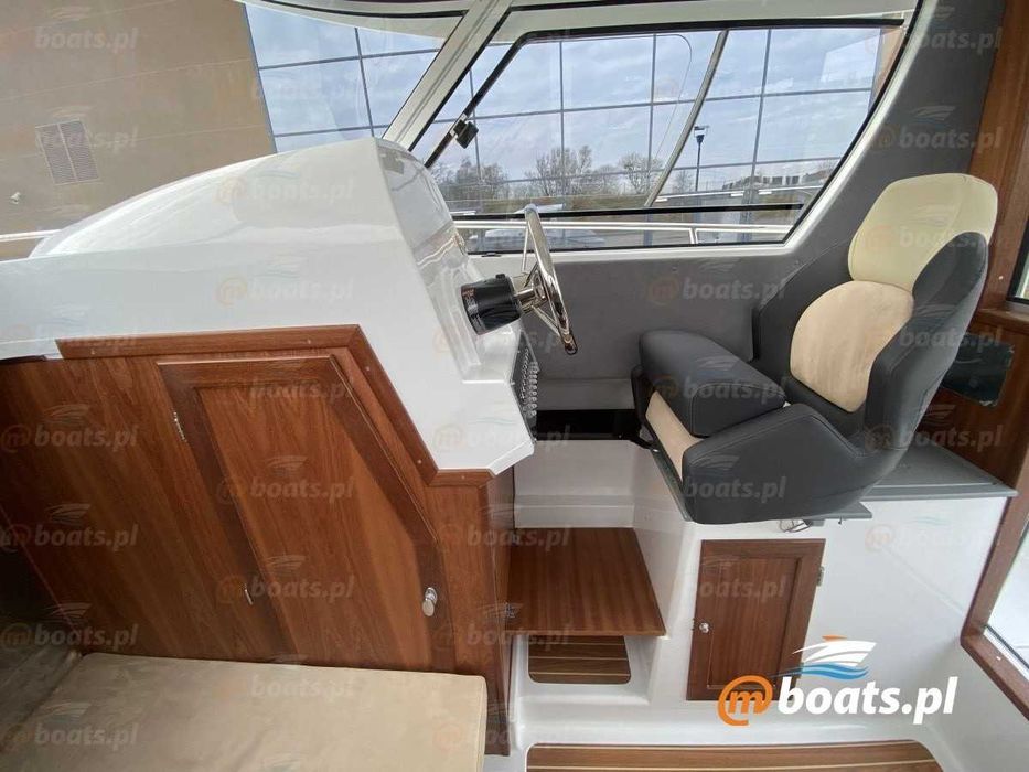 M700 CC wspaniała łódź motorowa Pilothouse na zamówienie mboats
