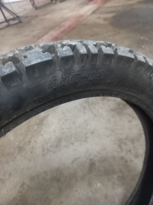 Мото резина р 18