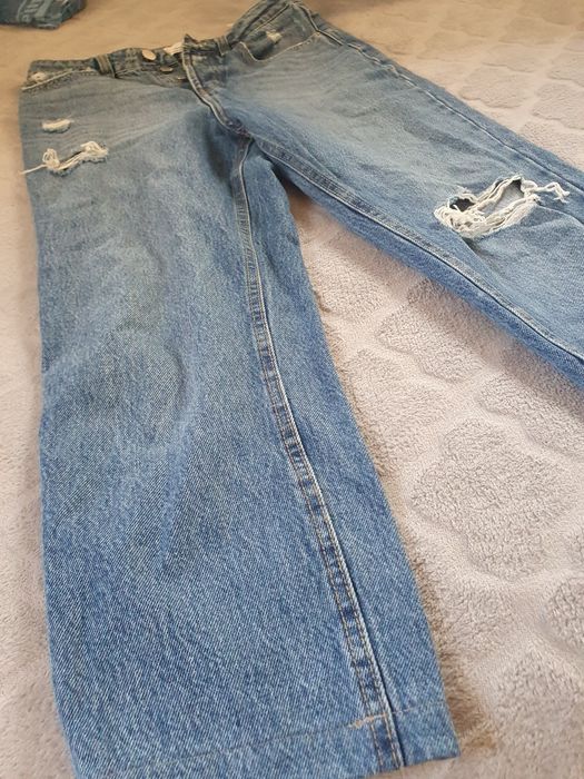 Jeansy Stradivarius
