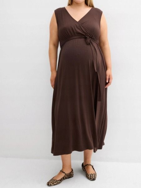 B.P.C długa, czekoladowa sukienka ciążowa i do karmienia 44/46.