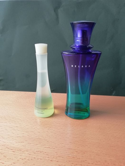 Conjunto de perfume e relaxante de banho.