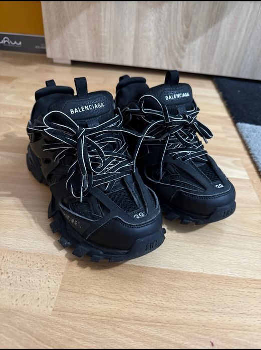 Balenciaga track Black