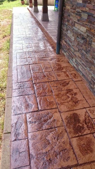 Штампованый печатный бетон промислова підлога