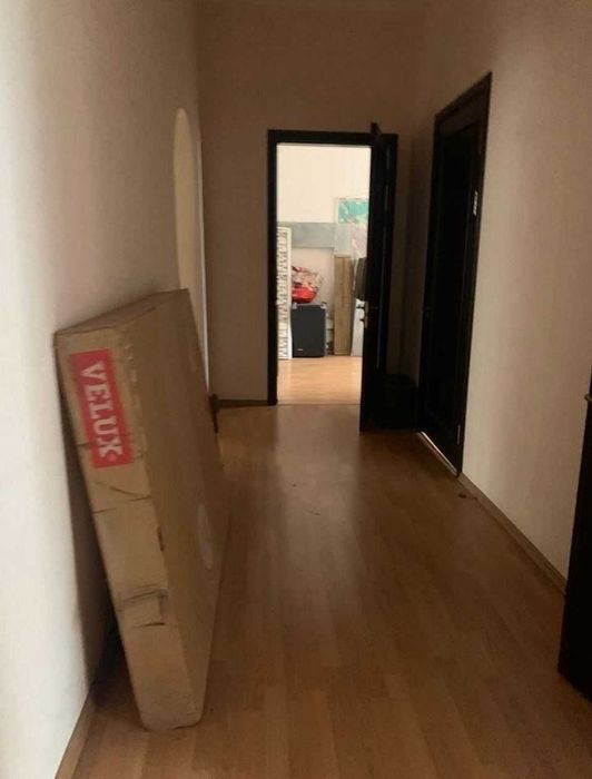 Крещатик 15 Пассаж двухуровневая 670 метров