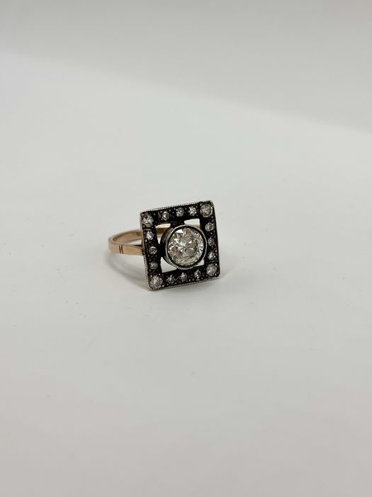 Stary Pierścionek w stylu Art Deco z brylantem 1,25ct