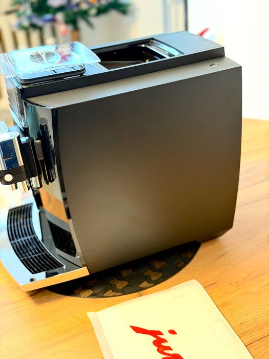 Ekspres JURA E8 Piano Black (EC) Nowy na gwarancji