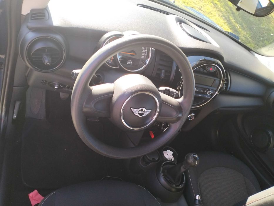 MINI ONE 1500cc-2014