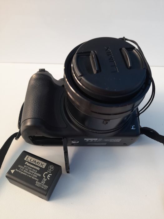Cyfrowy aparat fotograficzny Panasonic Lumix