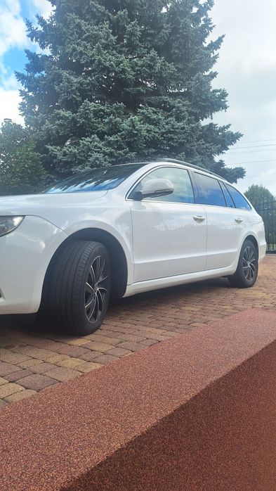 Sprzedam skode superb2