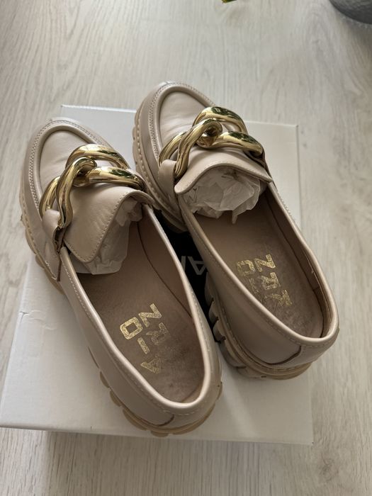 Loafersy KARINO r. 38 Beżowe
