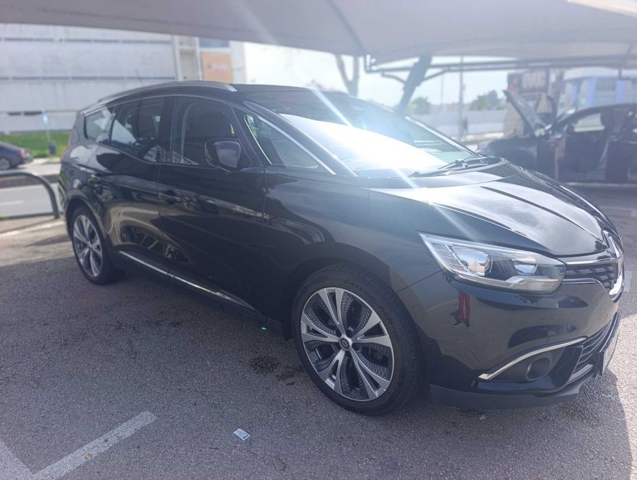 Renault Scenic Todos os documentos atualizados, grande oportunidade, muito bonita, aproveite.cor preto, localização Algarve — photo 2