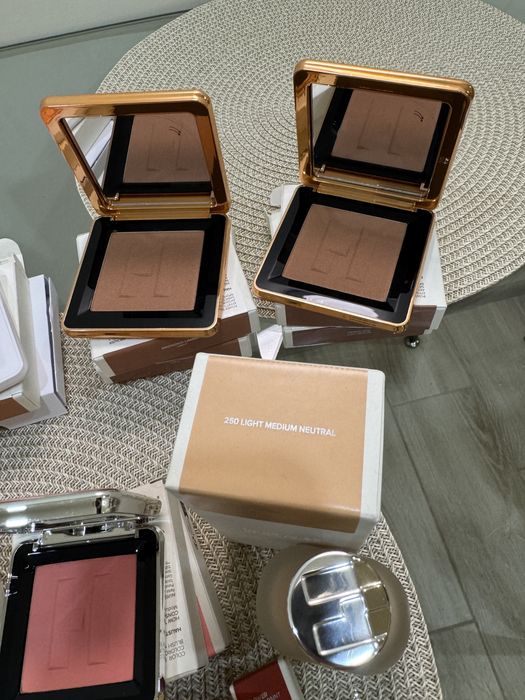 Косметика Haus Labs румʼяна,хайлайтер,бронзер