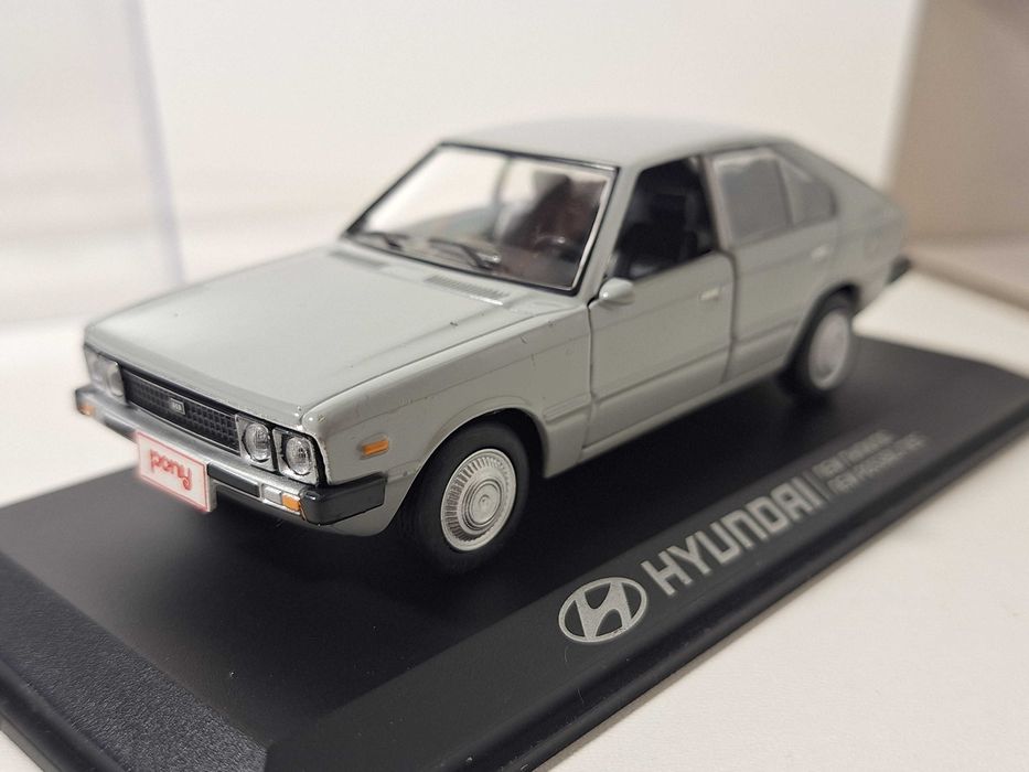 масштабная модель авто Hyundai Pony 1/38
