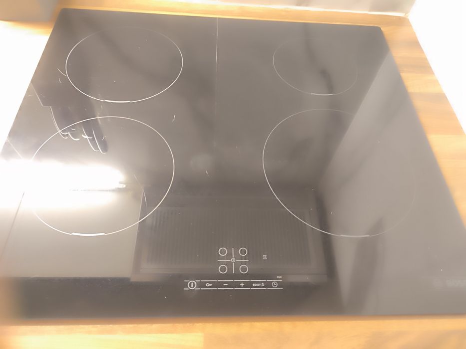 Vendo placa indução Bosch PUE611BB5E
