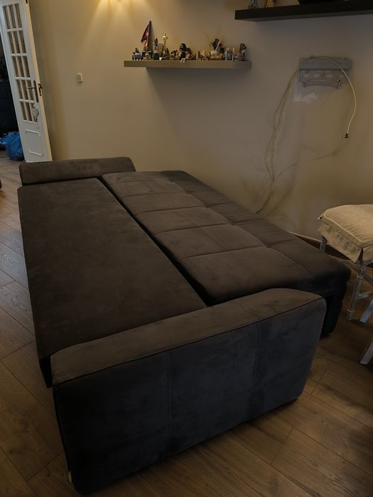 Sofá 3 lugares com cama