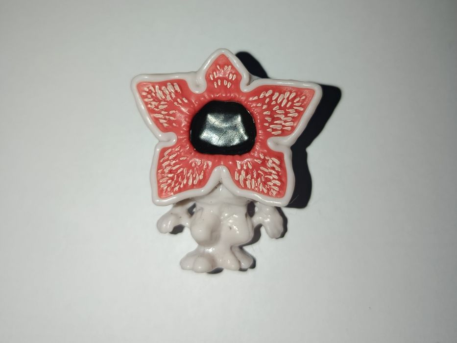 Продаю колекційні фігурки персонажів із серіалу Stranger Things